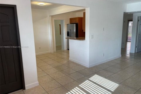 Купить виллу или дом в Майами, Флорида 3 спальни, 112.41м2, № 1958060 - фото 5