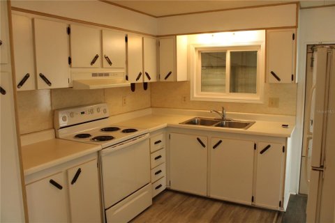 Apartamento en alquiler en Bradenton, Florida, 2 dormitorios, 95.22 m2 № 2283828 - foto 3