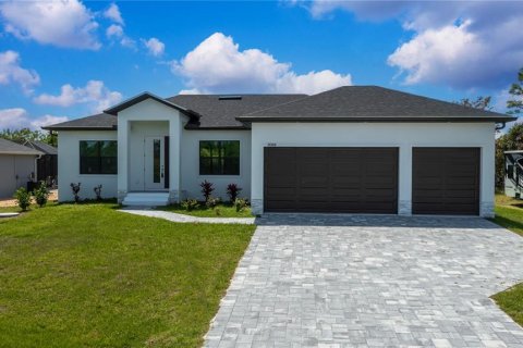 Villa ou maison à Port Charlotte, Floride 3 chambres, 155.89 m2 № 2142951