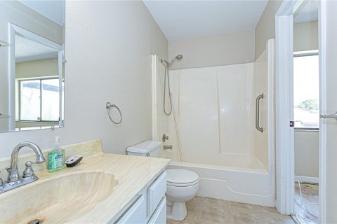 Condo in Clearwater, Florida, 3 bedrooms  № 1642595 - photo 28