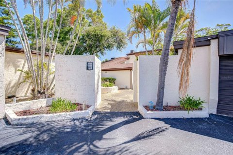 Condo in Clearwater, Florida, 3 bedrooms  № 1642595 - photo 3
