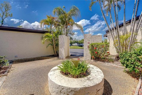 Condo in Clearwater, Florida, 3 bedrooms  № 1642595 - photo 5