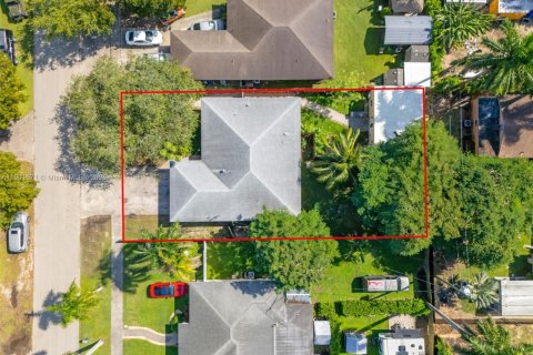 Villa ou maison à vendre à Homestead, Floride: 4 chambres, 143.81 m2 № 1966260 - photo 26