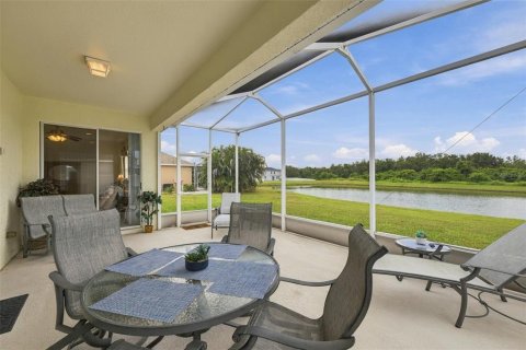 House in Riverview, Florida 3 bedrooms, 189.71 sq.m. № 2413435 - photo 28