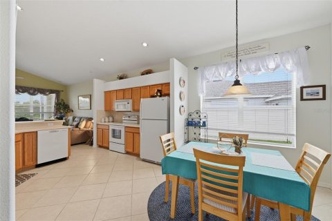House in Riverview, Florida 3 bedrooms, 189.71 sq.m. № 2413435 - photo 8