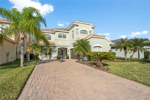 House in Tampa, Florida 5 bedrooms, 311.69 sq.m. № 2239142