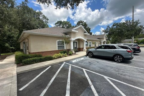 Propiedad comercial en Tampa, Florida 472.87 m2 № 2206211
