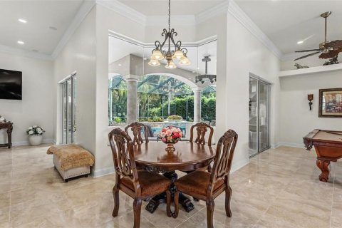 Casa en venta en Lakeland, Florida, 5 dormitorios, 338.63 m2 № 2324560 - foto 9