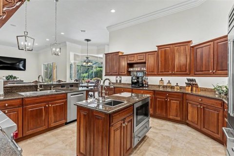 Casa en venta en Lakeland, Florida, 5 dormitorios, 338.63 m2 № 2324560 - foto 26