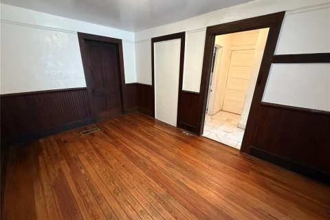 Apartment in Gainesville, Florida 1 bedroom, 182 sq.m. № 1894544 - photo 4