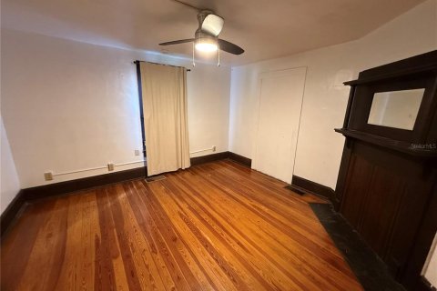 Apartment in Gainesville, Florida 1 bedroom, 182 sq.m. № 1894544 - photo 3
