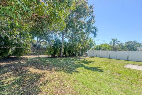 Casa en alquiler en Hollywood, Florida, 3 dormitorios, 149.94 m2 № 2051791 - foto 15