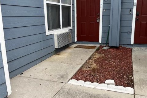Adosado en alquiler en Davenport, Florida, 3 dormitorios, 111.48 m2 № 1609497 - foto 2