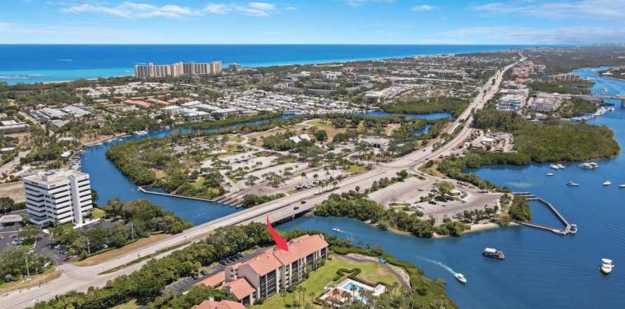 Condo in Jupiter, Florida, 2 bedrooms № 1147026