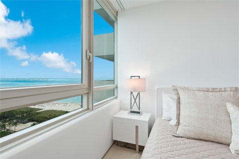 Condo in Miami Beach, Florida, 2 bedrooms  № 2022970 - photo 8