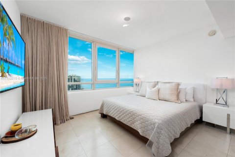 Condo in Miami Beach, Florida, 2 bedrooms  № 2022970 - photo 6
