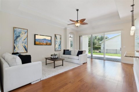 House in DeLand, Florida 3 bedrooms, 168.43 sq.m. № 2283476 - photo 9