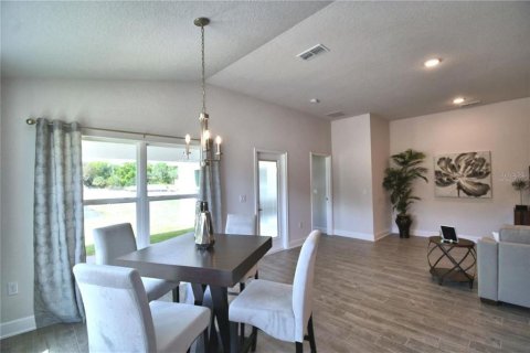 House in Ocala, Florida 3 bedrooms, 183.02 sq.m. № 1912731 - photo 3
