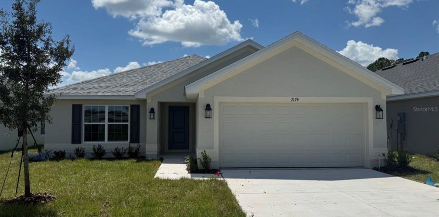 House in Ocala, Florida 3 bedrooms, 183.02 sq.m. № 1912731