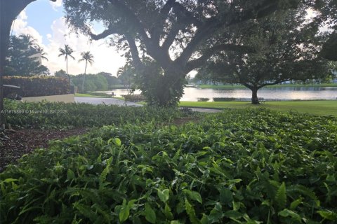 Condo in Davie, Florida, 2 bedrooms  № 1923580 - photo 27