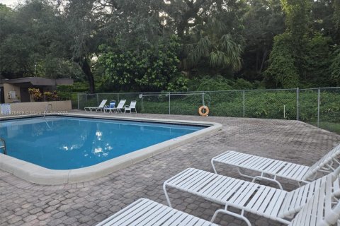 Condo in Davie, Florida, 2 bedrooms  № 1923580 - photo 24
