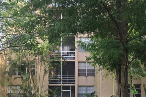 Condo in Davie, Florida, 2 bedrooms  № 1923580 - photo 28