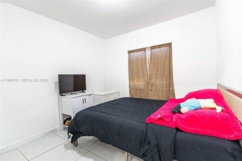 Villa ou maison à vendre à Miami, Floride: 3 chambres, 103.4 m2 № 2030153 - photo 15