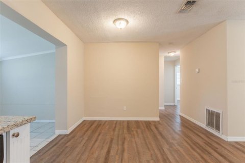 Casa en venta en Orlando, Florida, 3 dormitorios, 96.15 m2 № 1760336 - foto 5