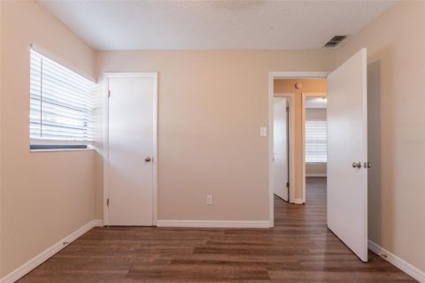 Casa en venta en Orlando, Florida, 3 dormitorios, 96.15 m2 № 1760336 - foto 21