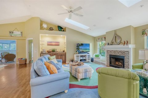 House in Longboat Key, Florida 3 bedrooms, 238.76 sq.m. № 1131982 - photo 23