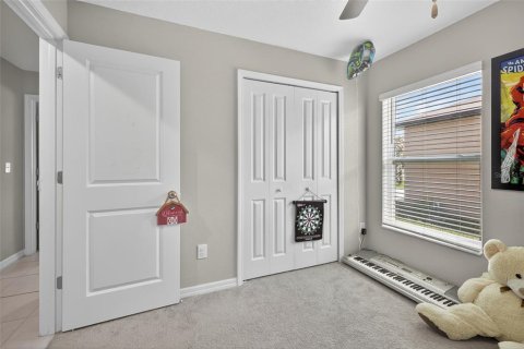 House in Wesley Chapel, Florida 4 bedrooms, 180.14 sq.m. № 1916135 - photo 17