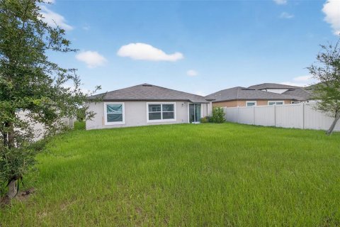 House in Wesley Chapel, Florida 4 bedrooms, 180.14 sq.m. № 1916135 - photo 29