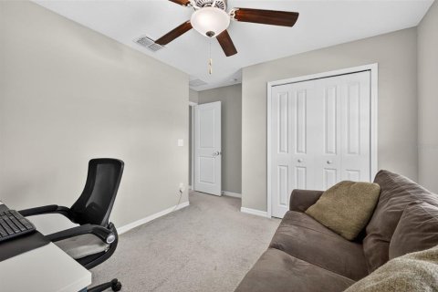 House in Wesley Chapel, Florida 4 bedrooms, 180.14 sq.m. № 1916135 - photo 24