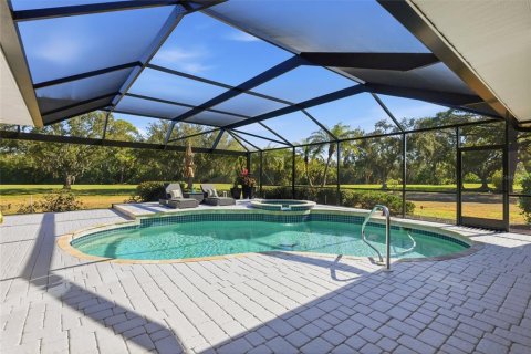 Villa ou maison à vendre à Sarasota, Floride: 4 chambres, 254.18 m2 № 2200334 - photo 3