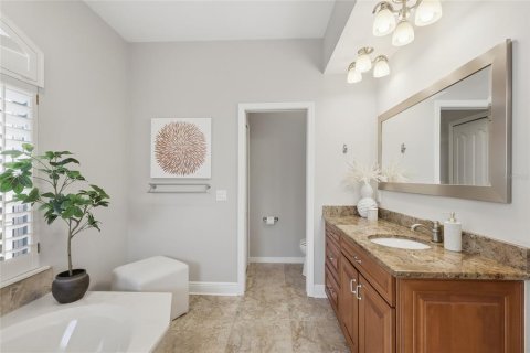 Villa ou maison à vendre à Sarasota, Floride: 4 chambres, 254.18 m2 № 2200334 - photo 25