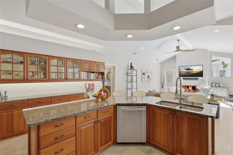 Villa ou maison à vendre à Sarasota, Floride: 4 chambres, 254.18 m2 № 2200334 - photo 12