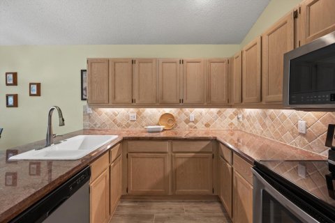 Casa en venta en West Palm Beach, Florida, 2 dormitorios, 192.21 m2 № 2248588 - foto 7