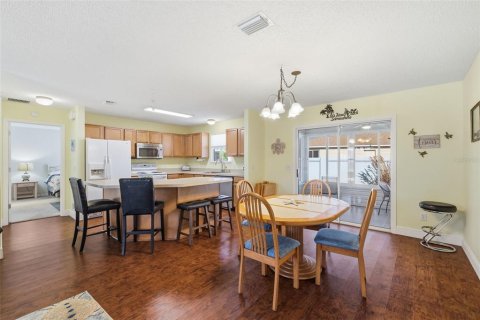Casa en venta en The Villages, Florida, 3 dormitorios, 129.32 m2 № 2118860 - foto 6