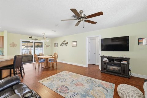 Casa en venta en The Villages, Florida, 3 dormitorios, 129.32 m2 № 2118860 - foto 4