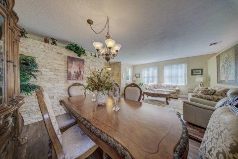 Villa ou maison à vendre à Wellington, Floride: 4 chambres, 239.04 m2 № 2181629 - photo 14