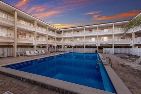 Copropriété à vendre à Holmes Beach, Floride: 2 chambres, 93.65 m2 № 1689627 - photo 30