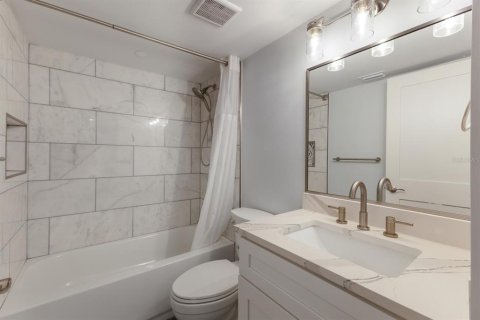 Copropriété à vendre à Holmes Beach, Floride: 2 chambres, 93.65 m2 № 1689627 - photo 24