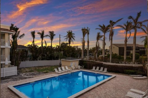 Copropriété à vendre à Holmes Beach, Floride: 2 chambres, 93.65 m2 № 1689627 - photo 26