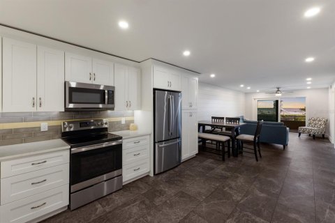 Copropriété à vendre à Holmes Beach, Floride: 2 chambres, 93.65 m2 № 1689627 - photo 7
