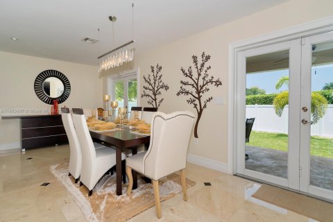 Casa en alquiler en Hollywood, Florida, 2 dormitorios, 191.84 m2 № 1977607 - foto 21