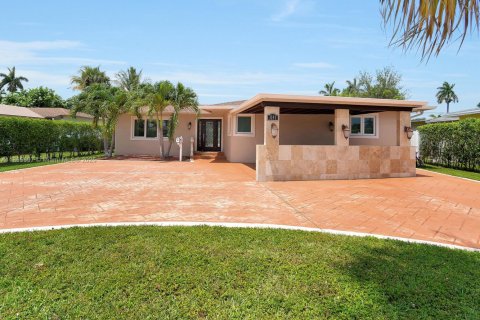Casa en Hollywood, Florida 2 dormitorios, 191.84 m2 № 1977607