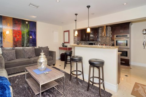 Casa en alquiler en Hollywood, Florida, 2 dormitorios, 191.84 m2 № 1977607 - foto 28