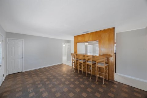 Casa en venta en Saint Petersburg, Florida, 3 dormitorios, 139.35 m2 № 1742737 - foto 14