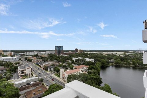 Condo in Orlando, Florida, 2 bedrooms  № 1908937 - photo 7