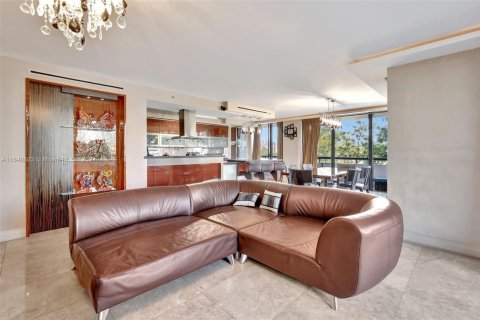Copropriété à vendre à Aventura, Floride: 2 chambres, 169.55 m2 № 1937378 - photo 15